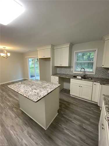 2909 Sir Meliot Dr Chesapeake, VA 23323