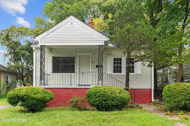 205 Cadillac St Greenville, NC 27834