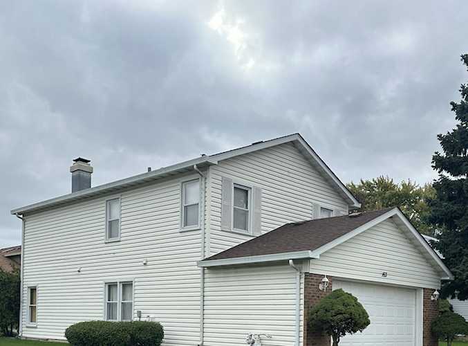 163 Mill Pond Dr Glendale Heights, IL 60139