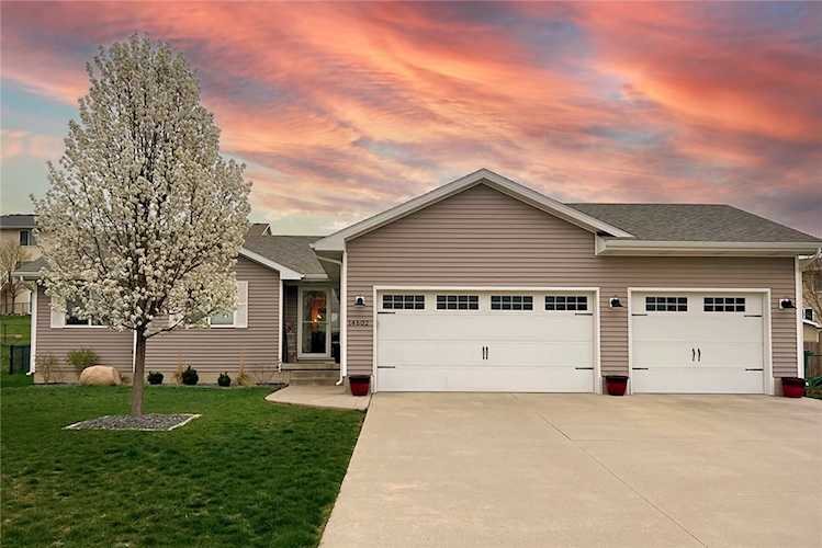 14602 Greenbelt Circle Urbandale, IA 50323
