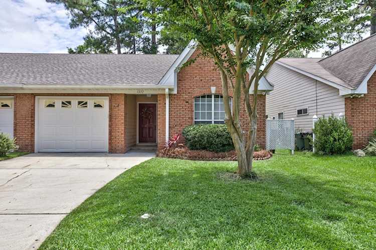 1277 Mosswood Chase Tallahassee, FL 32312