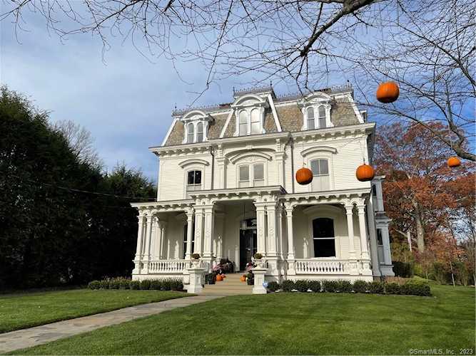 658 Pequot Ave Fairfield, CT 06890
