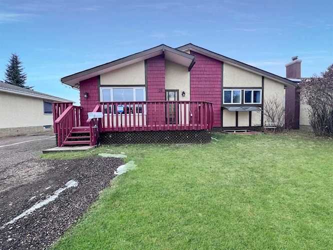 26 Maciver St Fort McMurray, AB T9H 1