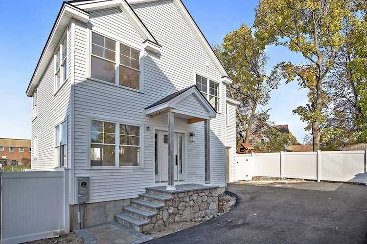 14 High Street Woburn, MA 01801