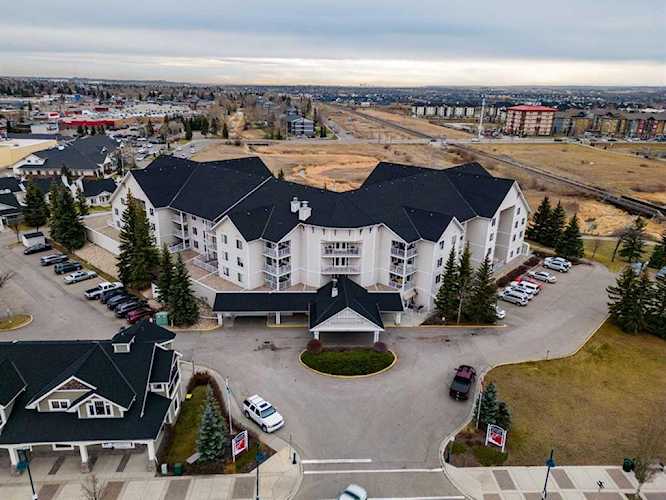 305 1 Ave NW #308 Airdrie, AB T4B 1H6