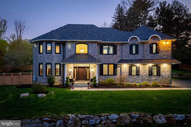 1545 Monticello Dr Gladwyne, PA 19035