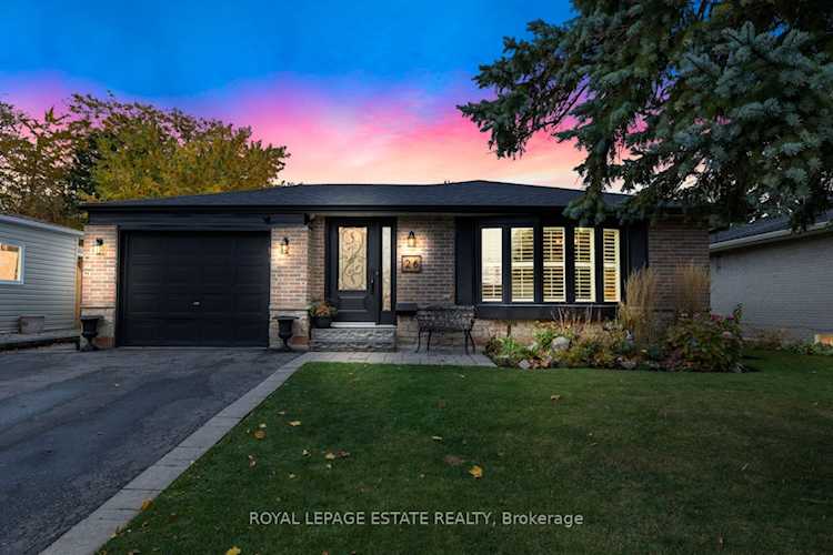 26 Lewin Cres Ajax, ON L1S 3A2
