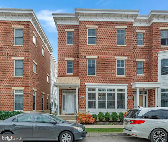 3323 Pietro WAY Philadelphia, PA 19145