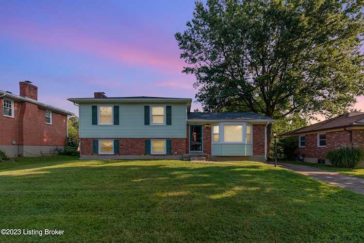 9409 Walhampton Dr Louisville, KY 40242