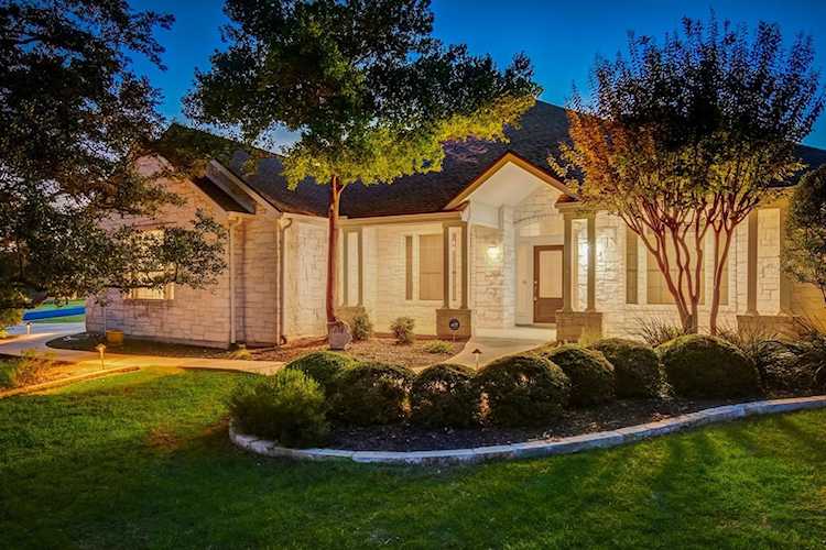 212 Allen CIR Georgetown, TX 78628