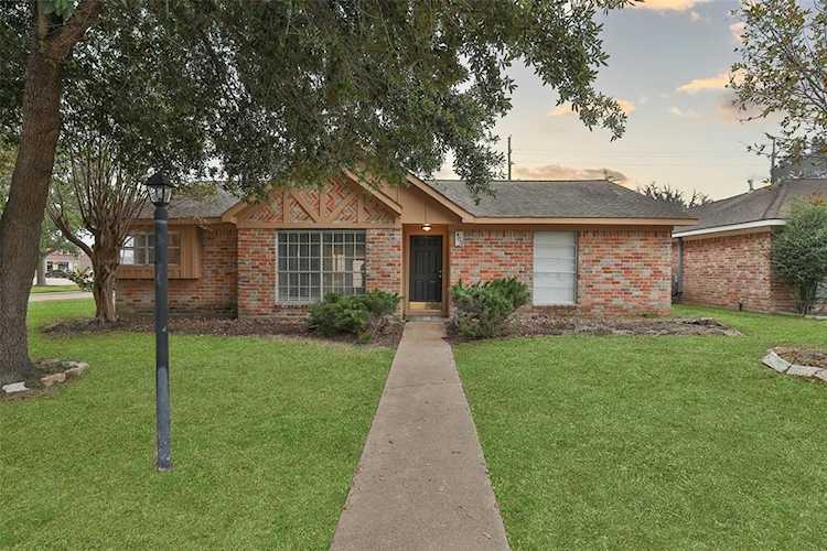 403 Gentilly Dr Katy, TX 77450