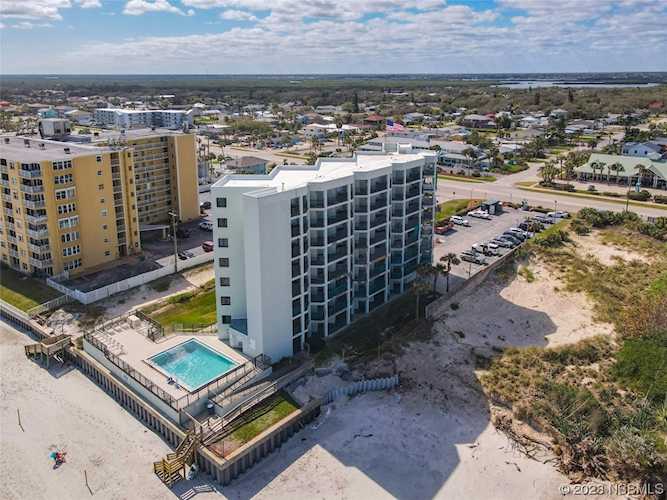 3405 S Atlantic Ave #303 New Smyrna Beach, FL 32169
