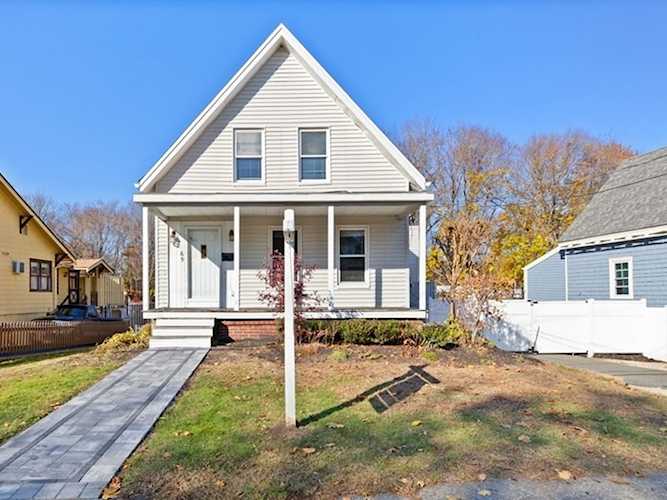 65 School St Whitman, MA 02382
