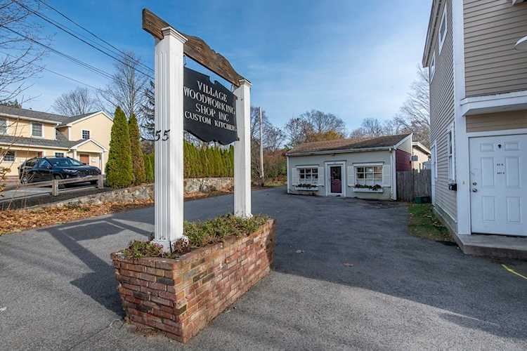55-57 Main St Topsfield, MA 01983