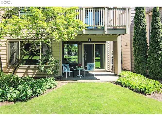 2506 SE Baypoint DR Vancouver, WA 98683