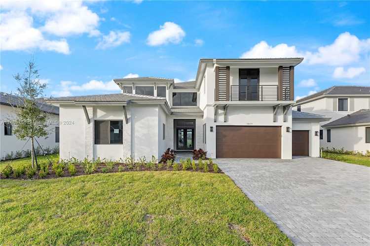 10455 SW 57th Ct Cooper City, FL 33328