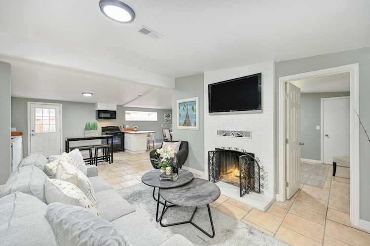 721 Reuter Drive West Sacramento, CA 95605