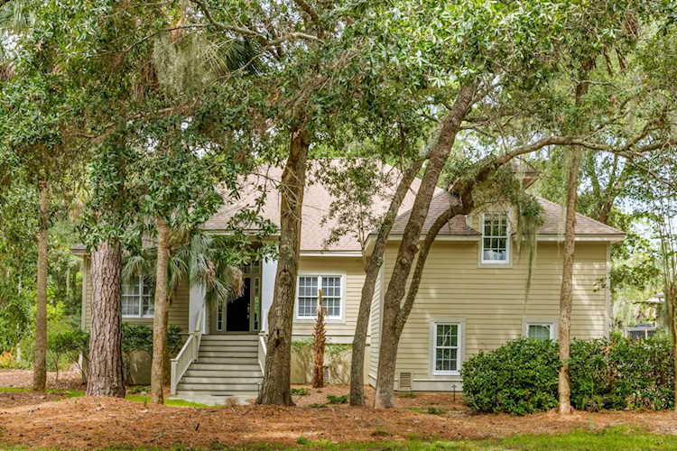 2945 Seabrook Island Road Johns Island, SC 29455