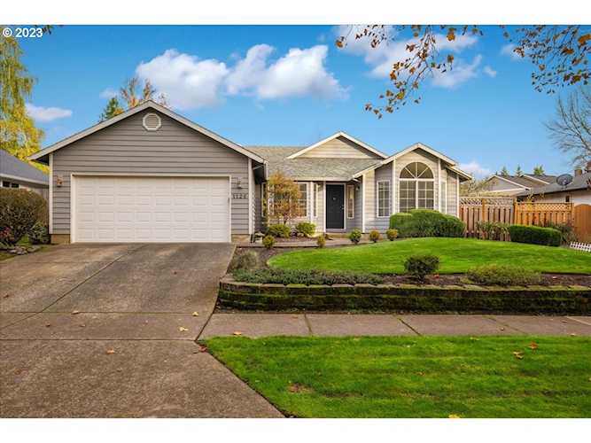 1126 SE 56th AVE Hillsboro, OR 97123