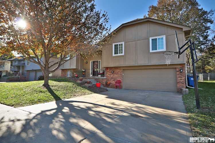 15375 Page St Omaha, NE 68154