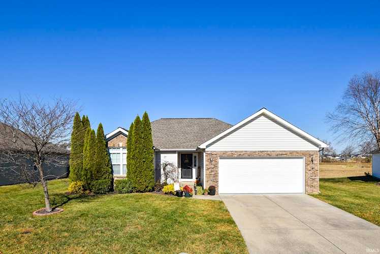 3900 Canyon Rock Court Evansville, IN 47725