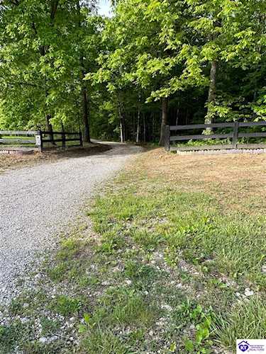 410 Cedar Flat Road Battletown, KY 40104