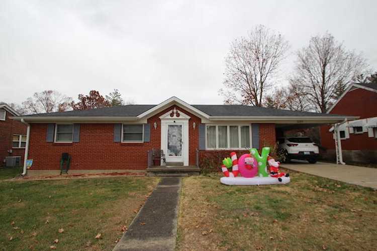 339 College Manor Harrodsburg, KY 40330