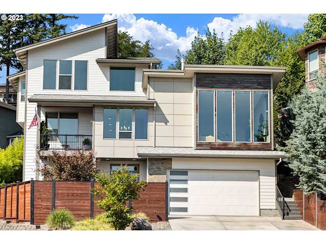 3521 Z ST Washougal, WA 98671