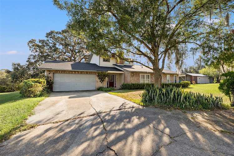9630 Us Highway 301 Dade City, FL 33525