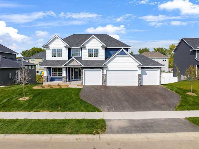 1839 Laramee Lane Centerville, MN 55038