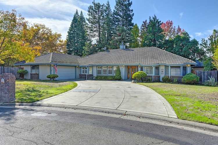 106 Gold Creek Circle Folsom, CA 95630