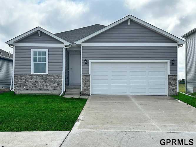 12660 S 204th Ave Gretna, NE 68028
