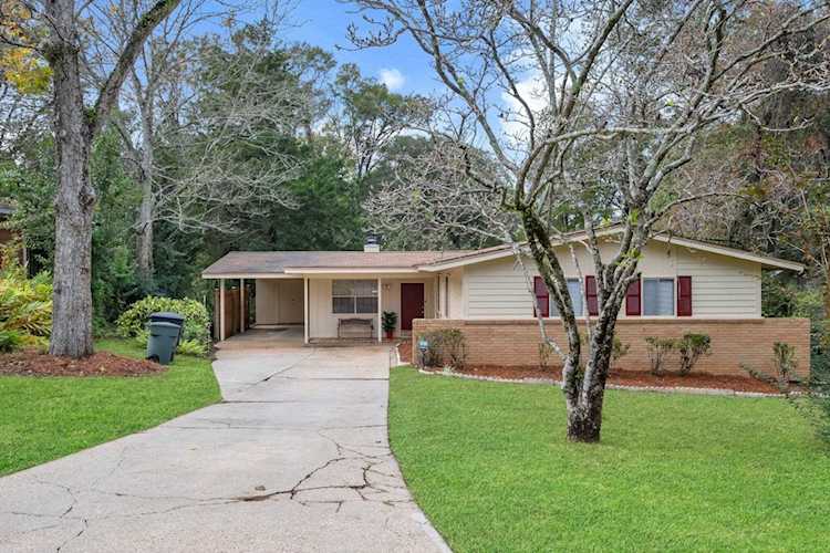 1807 Ivan Dr Tallahassee, FL 32303