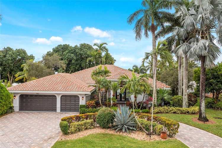 11812 NW 9th Street Coral Springs, FL 33071