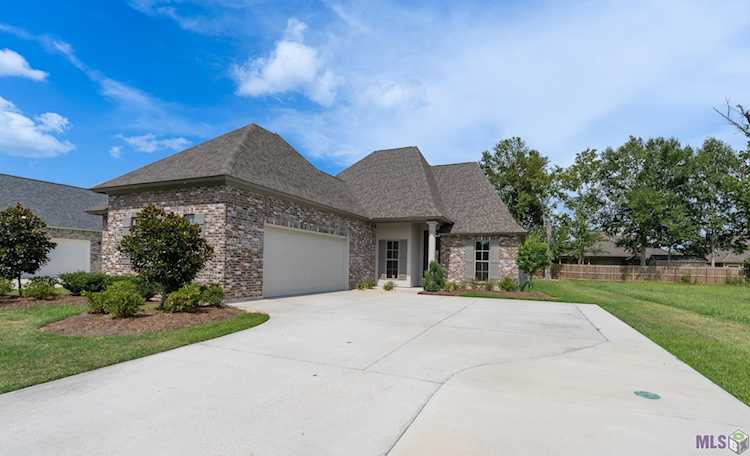 13194 Oakbourne Ave Geismar, LA 70734 | MLS 2023010141 Photo 1
