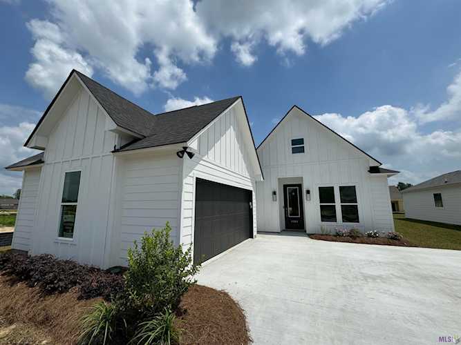 14364 Belle Maison Dr Gonzales, LA 70737 | MLS 2023018932 Photo 1