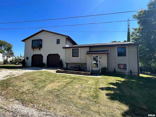 Move-in ready home for sale in Riverton, IL - $80,000 Photo 1