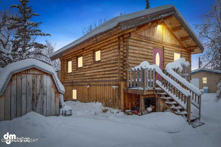 5200 N Gina Dr Palmer, AK 99645