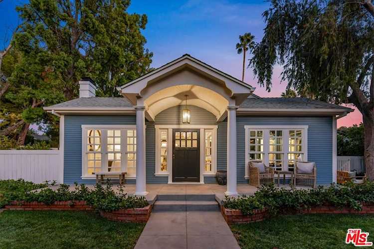 1356 N Ogden Dr West Hollywood, CA 90046