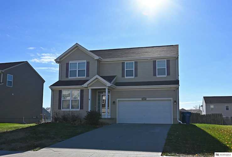 16227 Virginia St Omaha, NE 68136
