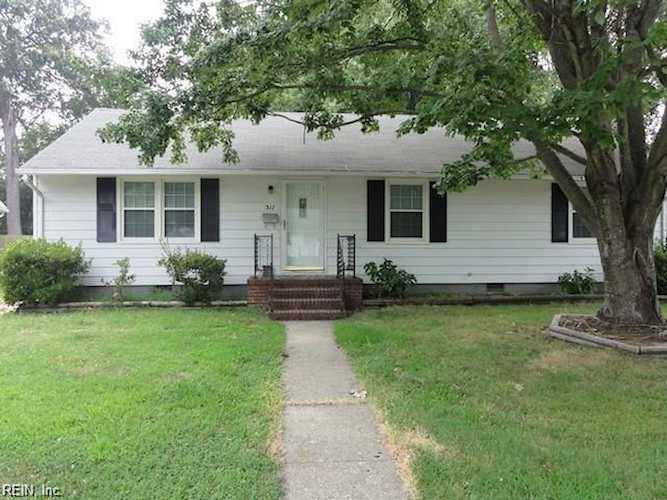 317 Winchester Dr Hampton, VA 23666