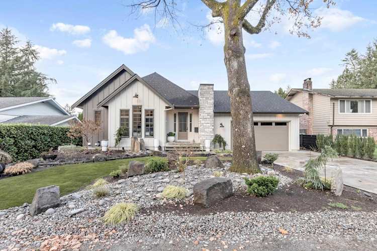12516 Grace Street Maple Ridge, BC V2X 5N2