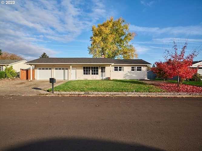 413 Louisville WAY Vancouver, WA 98664