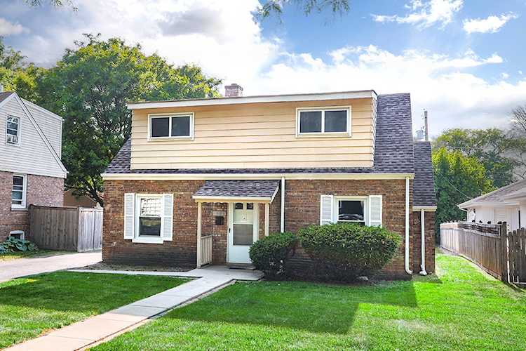 804 8th Ave La Grange, IL 60525