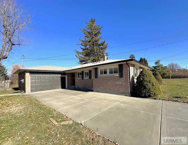 320 W 2nd N Rigby, ID 83442
