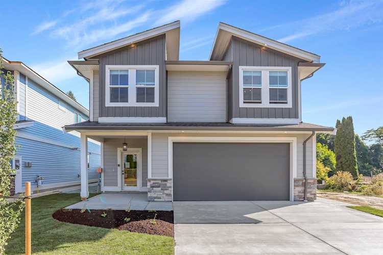46017 Lewis Avenue Chilliwack, BC V2P 3H6 | MLS® R2833265 Photo 1
