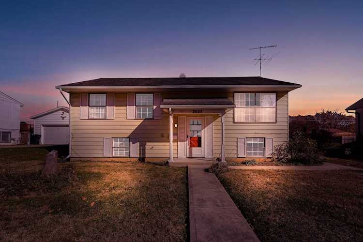 2039 W Mulberry Street Lancaster, OH 43130