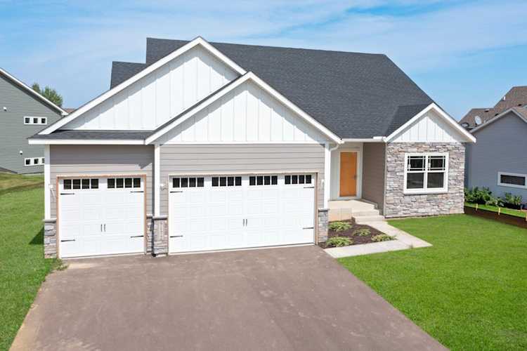 9172 Maas Drive Minnetrista, MN 55387