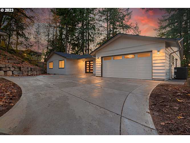 4001 SE Crown RD Camas, WA 98607