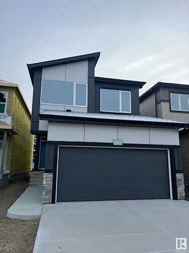 67 Elsinore Place Edmonton, AB T5X 0M5